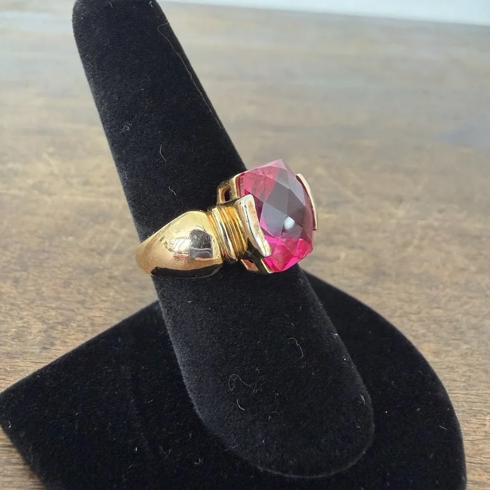 VTG Estate Sterling‎ Silver 925 Ring Cushion Cut Synthetic Ruby Gold Toned Sz 8